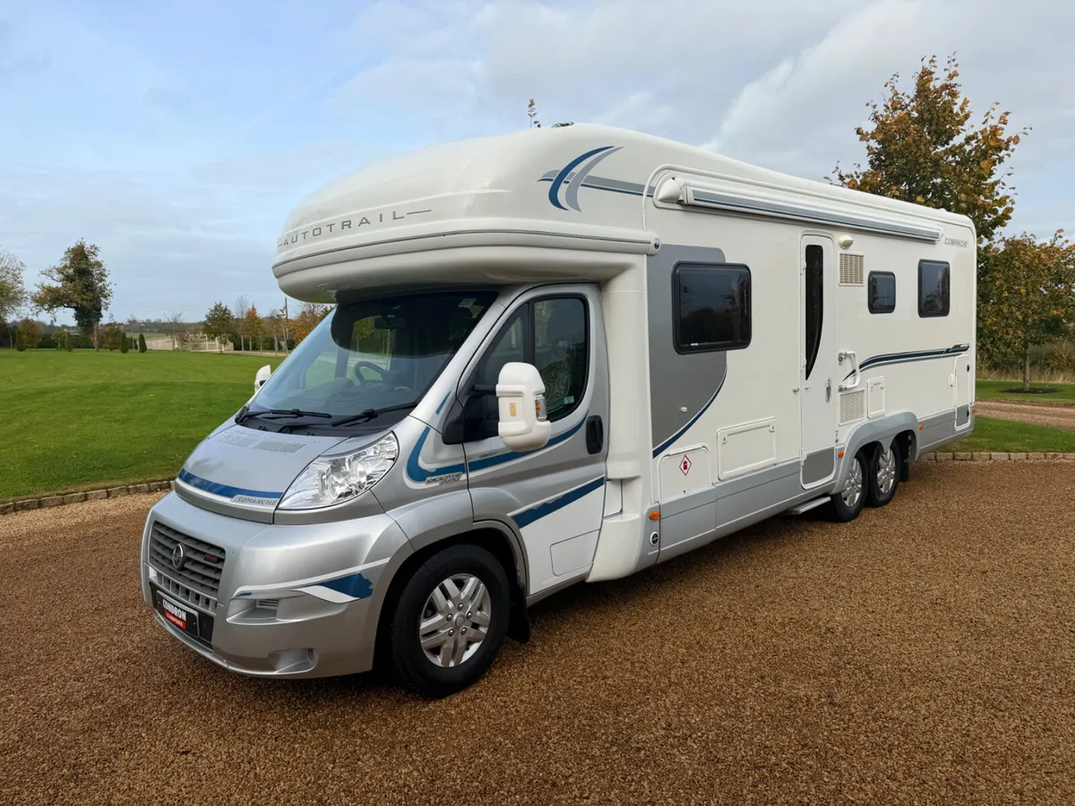 2011 AUTOTRAIL COMANCHE FRONTIER 3.0 R.H.D AUTO - Image 1