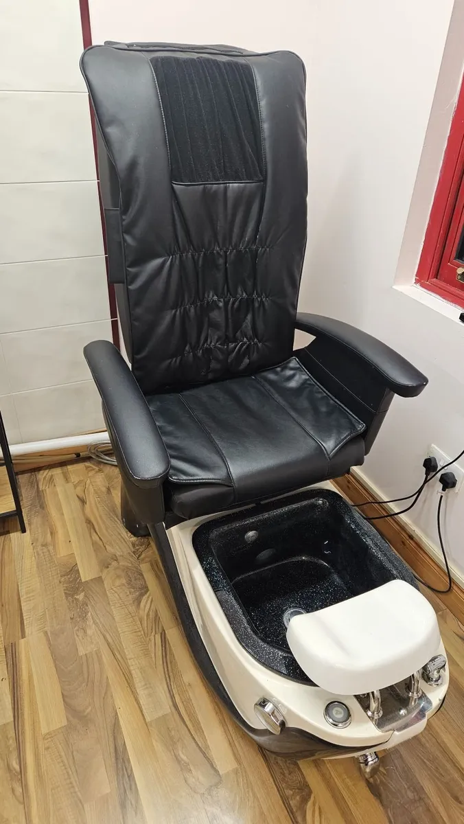 Pedicure chair - Image 3