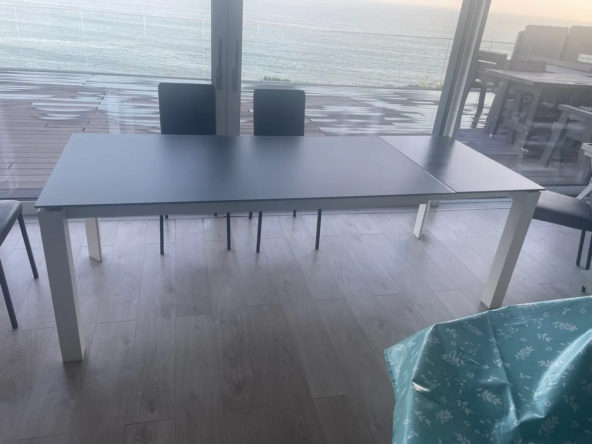 Glass top dining table - Image 1