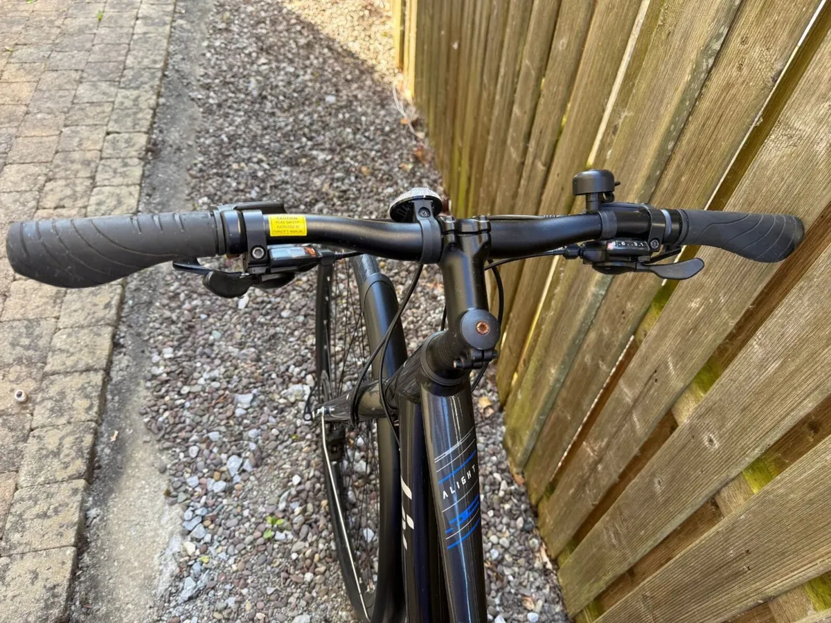 Liv Alight City Disc – Excellent Hybrid Bike - Image 4