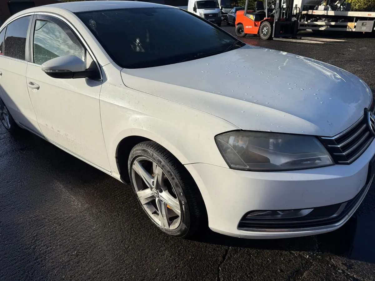 2012 Volkswagen Passat 2.0d for breaking! - Image 4