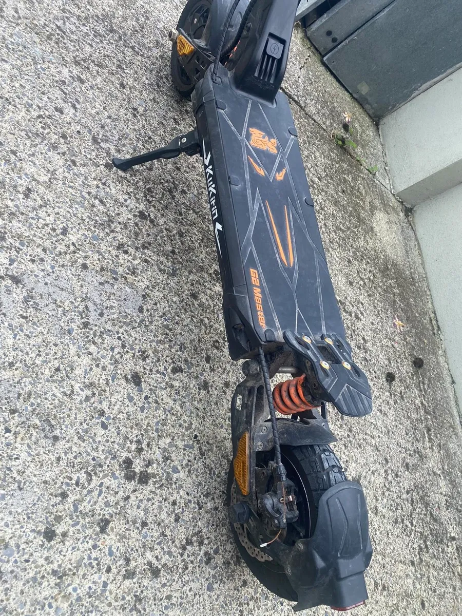 KurKin G2 Master Electric Scooter - Image 1