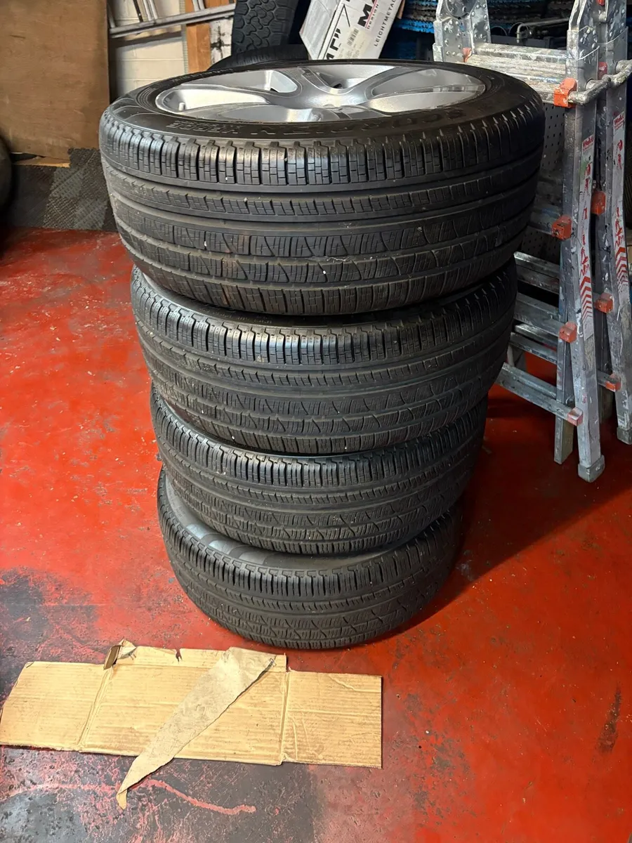 Range Rover wheels - Image 2