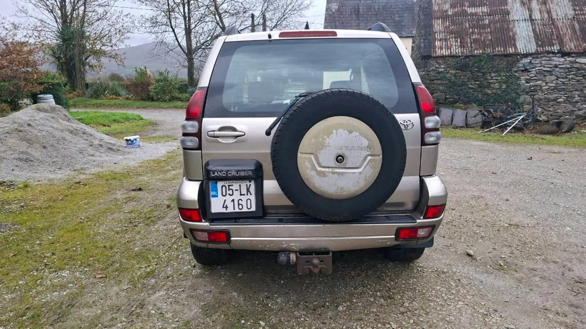 Toyota Landcruiser - Image 4