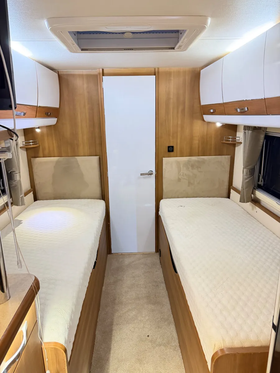 ✨BARGAIN 2012 BUCCANEER 4 BERTH FIXED SINGLE BEDS✨ - Image 3