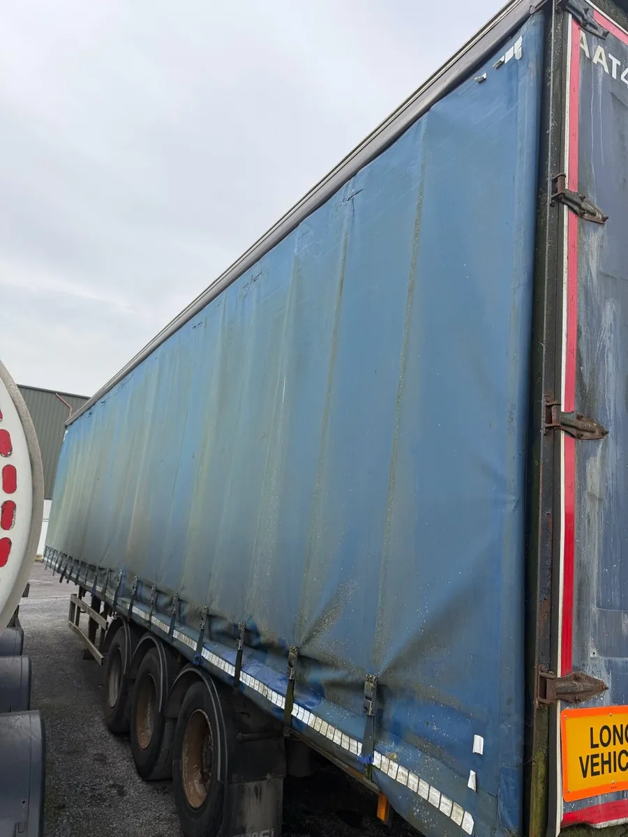 Curtainsider - Image 1