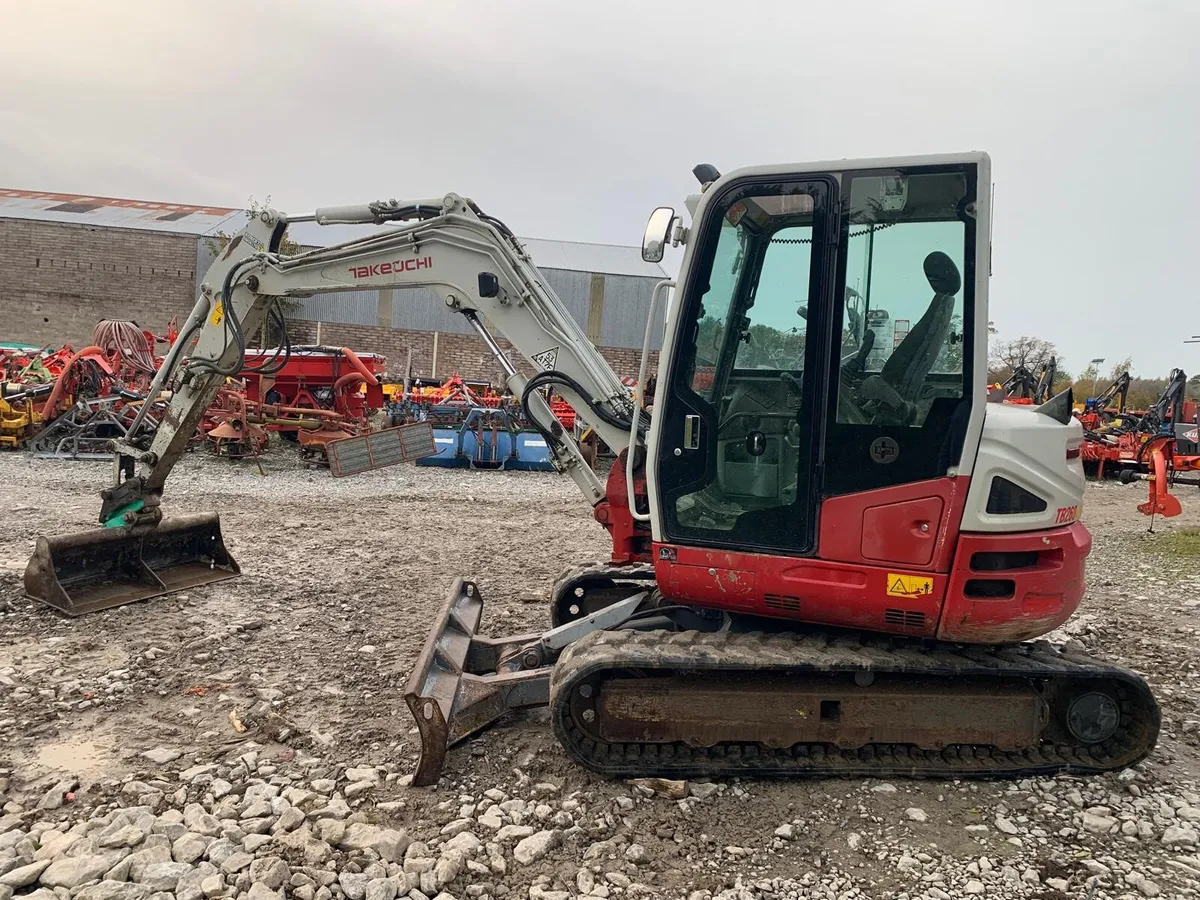 TAKEUCHI TB260, 2018 - Image 1