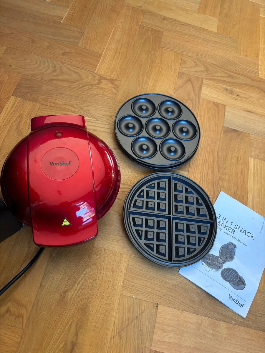 Waffle donut brownie maker - Image 1