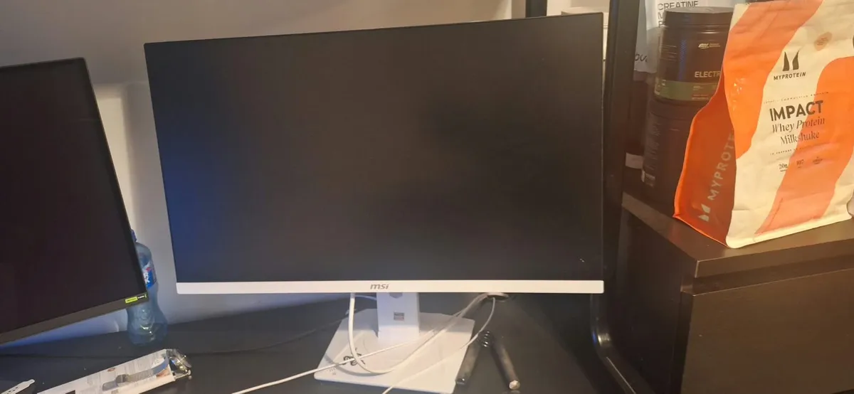 Gaming monitor - Image 1