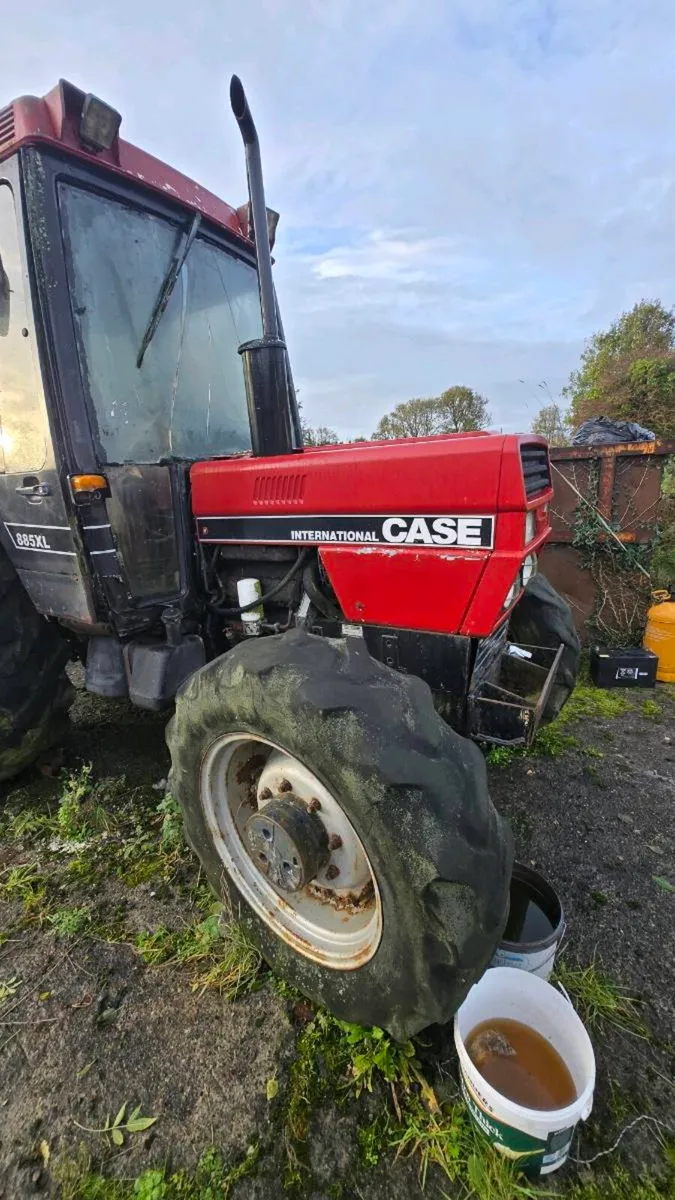 Case 885 XL - Image 2