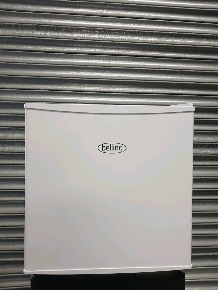 Belling bedroom kitchen mini fridge - Image 3