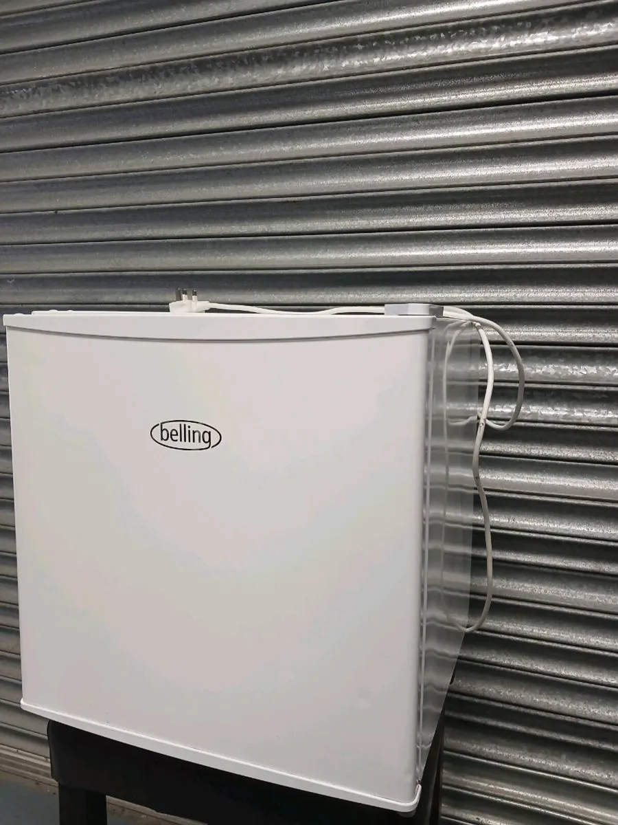 Belling bedroom kitchen mini fridge - Image 4