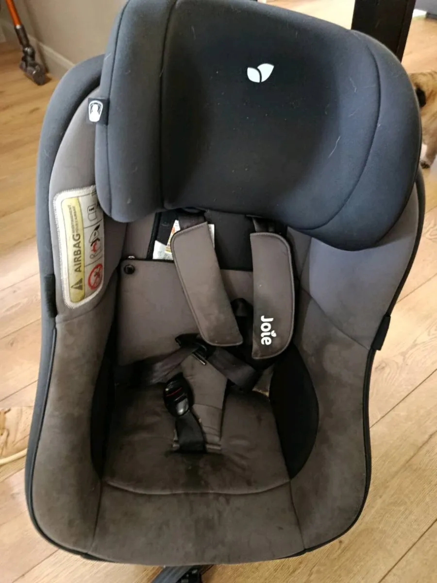Joie spin 360 car seat - Image 1