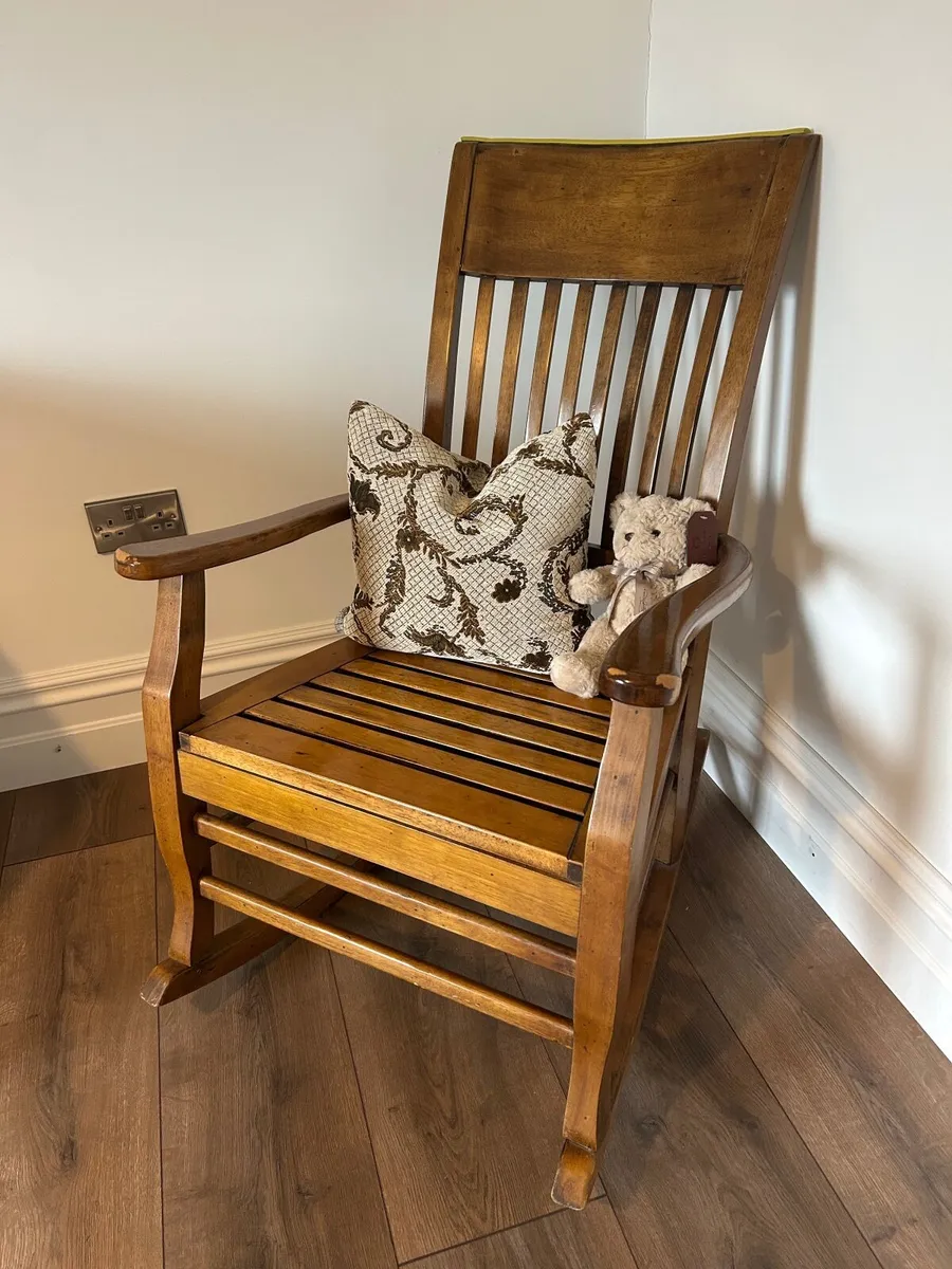 Rocking Chair - Image 2
