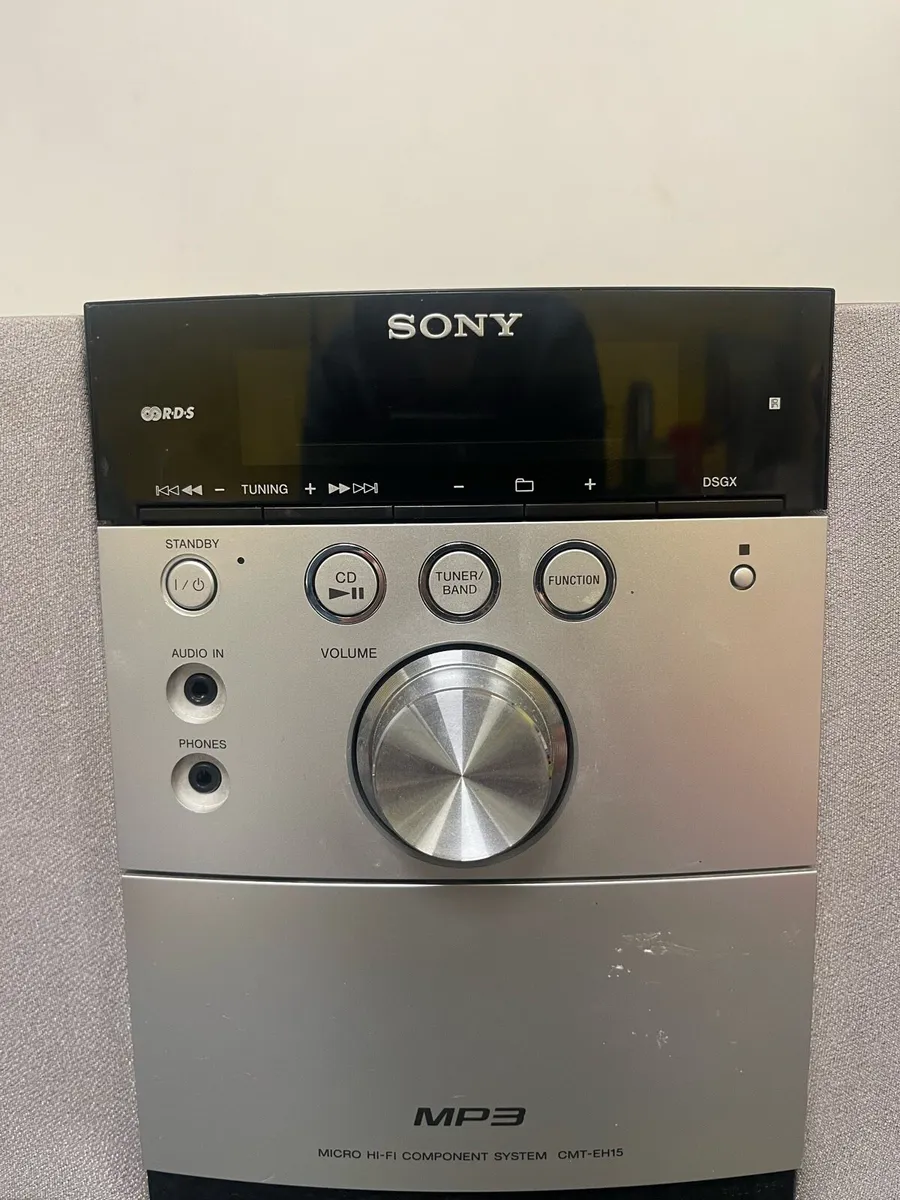 Sony HiFi System & Speakers - HCD-EH15 , SS-CEH15 - Image 2