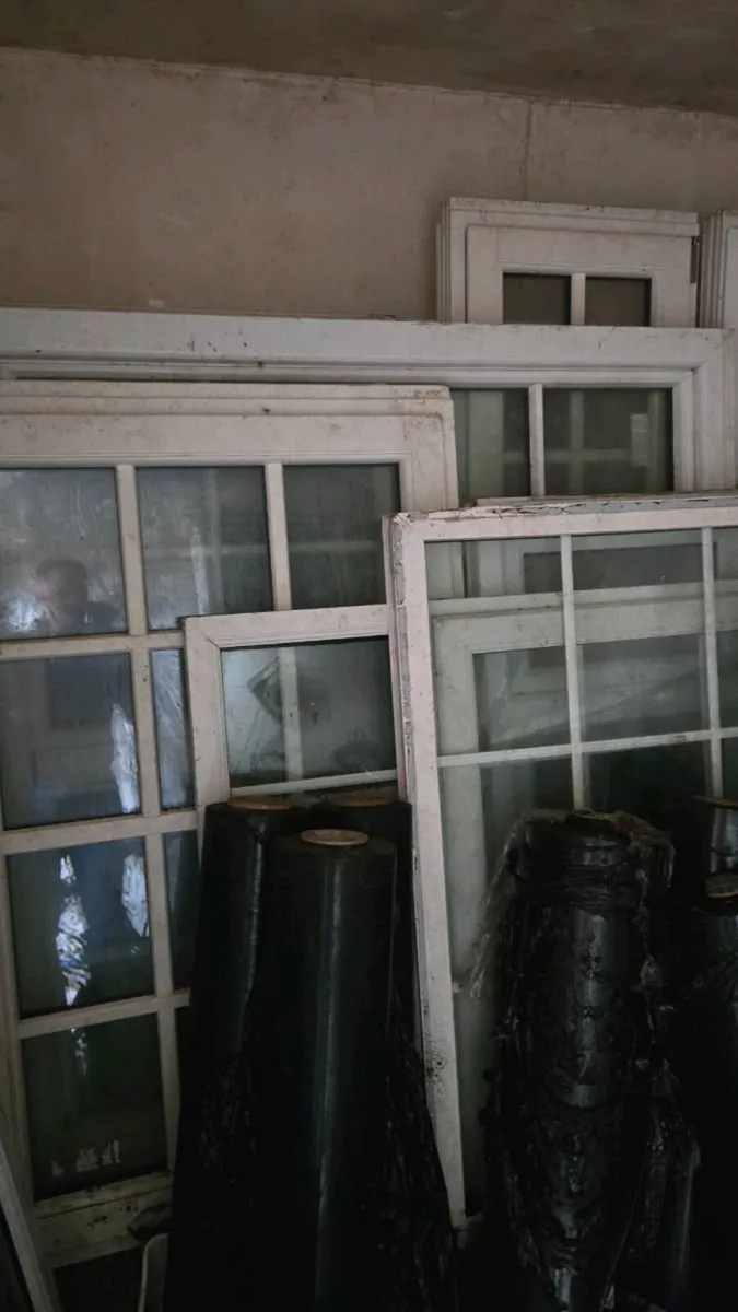 Selection of white windows - Image 3