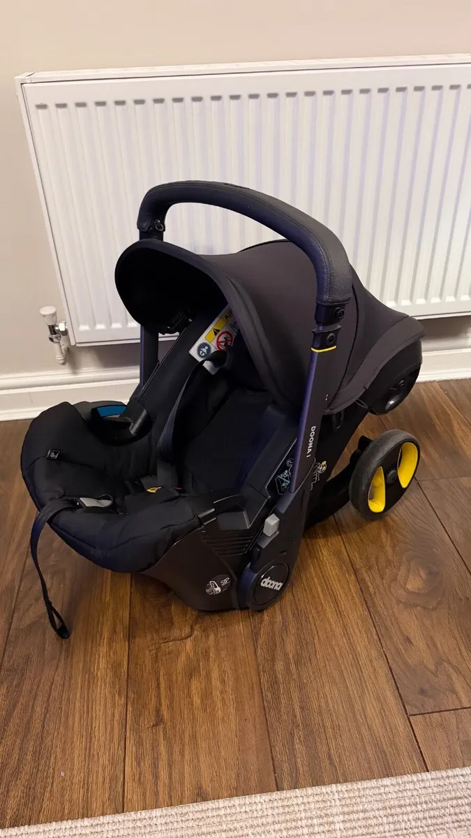 Doona Car Seat Bundle - Image 2