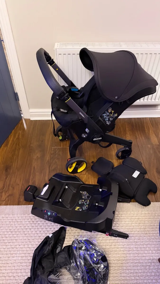 Doona Car Seat Bundle - Image 1