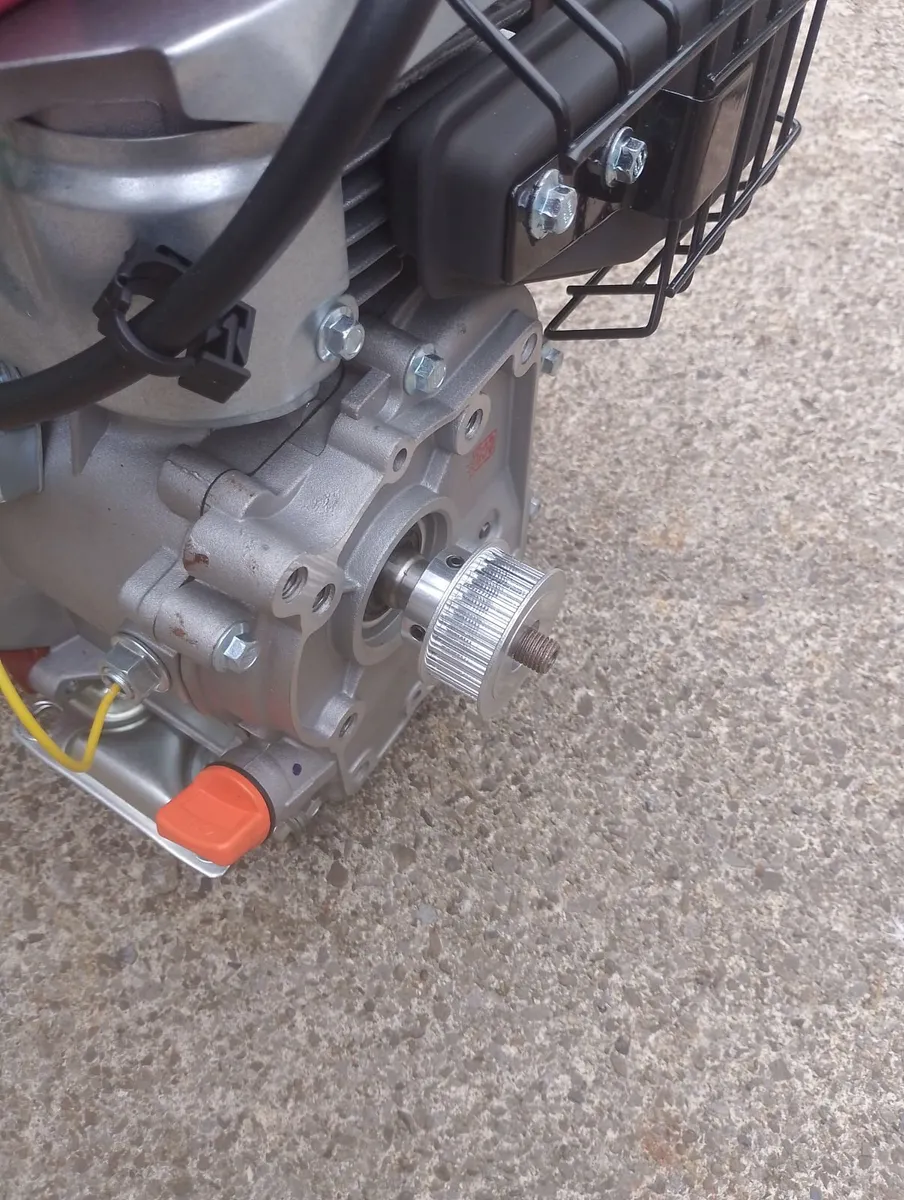 Linx petrol engine Belle mixer - Image 4