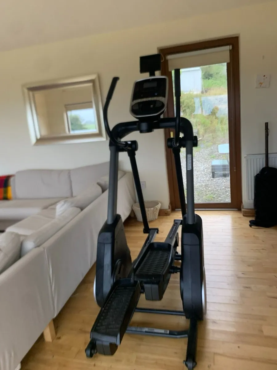 Nordic Track Freestrider Trainer FS5I (elliptical) - Image 2