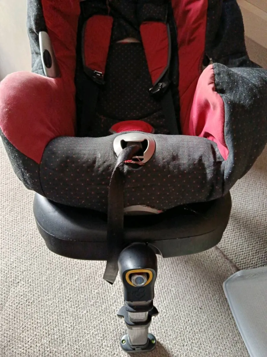 Car Seat - Image 2