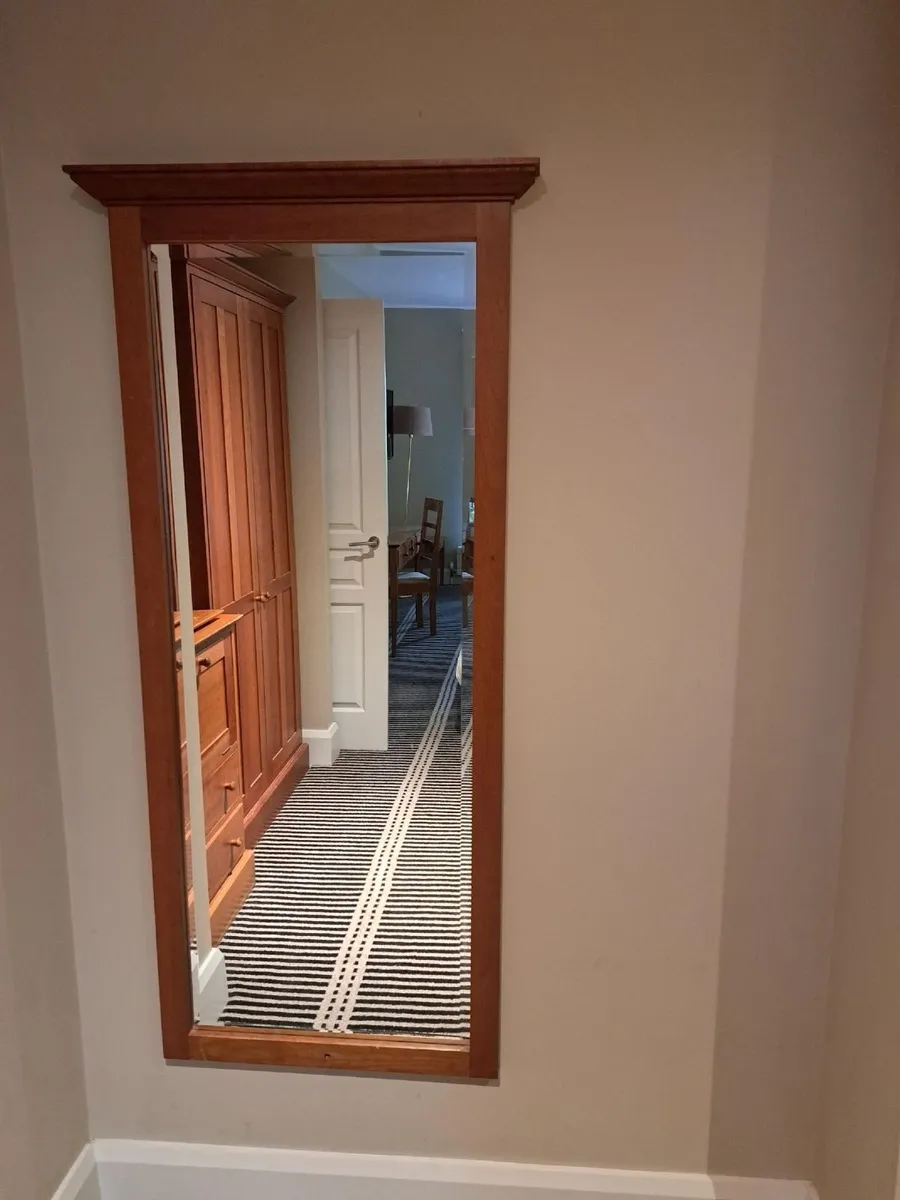 Mirror - HOTEL FURNITURE - Image 1