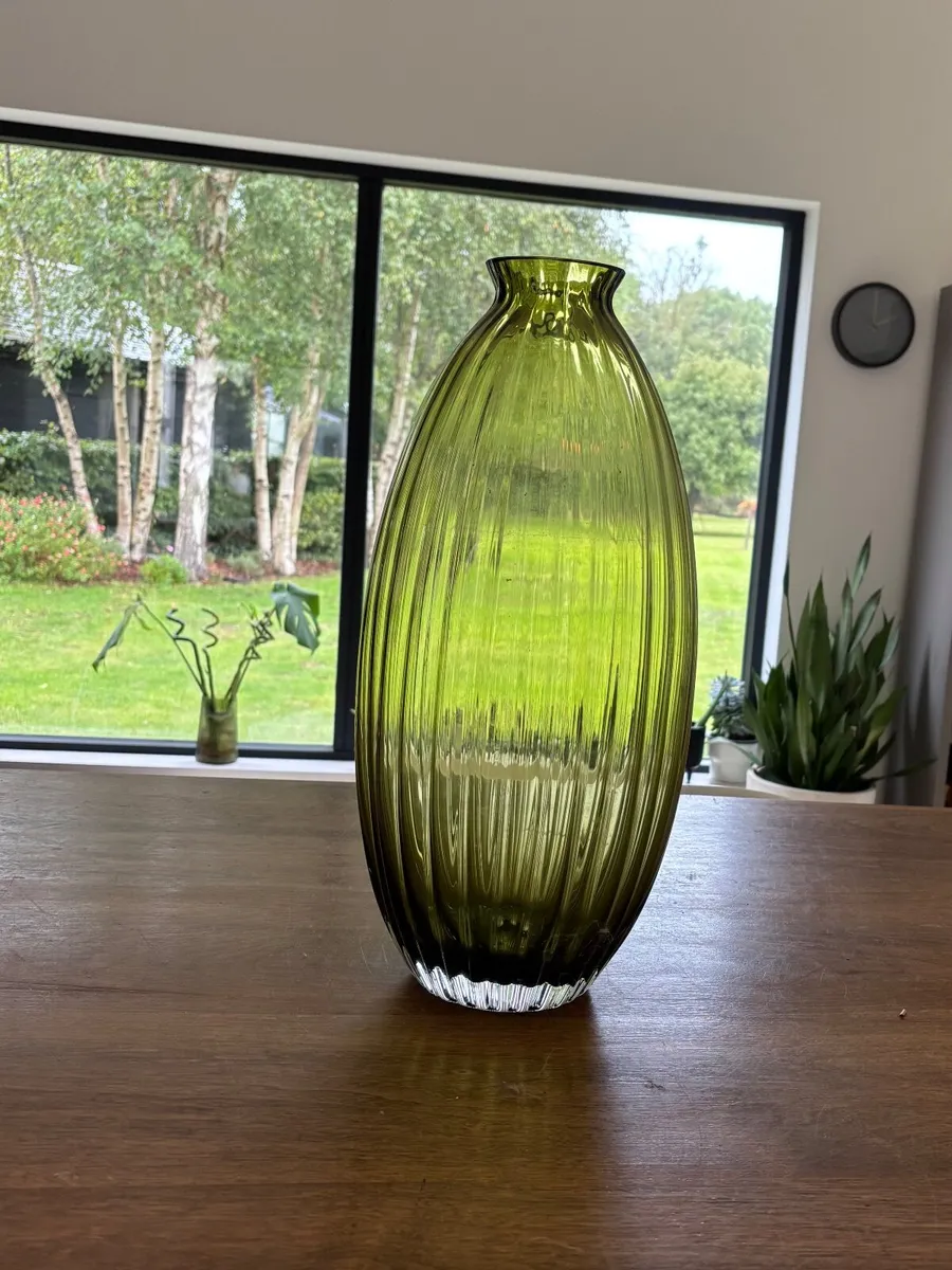 Tall glass vase - Image 1