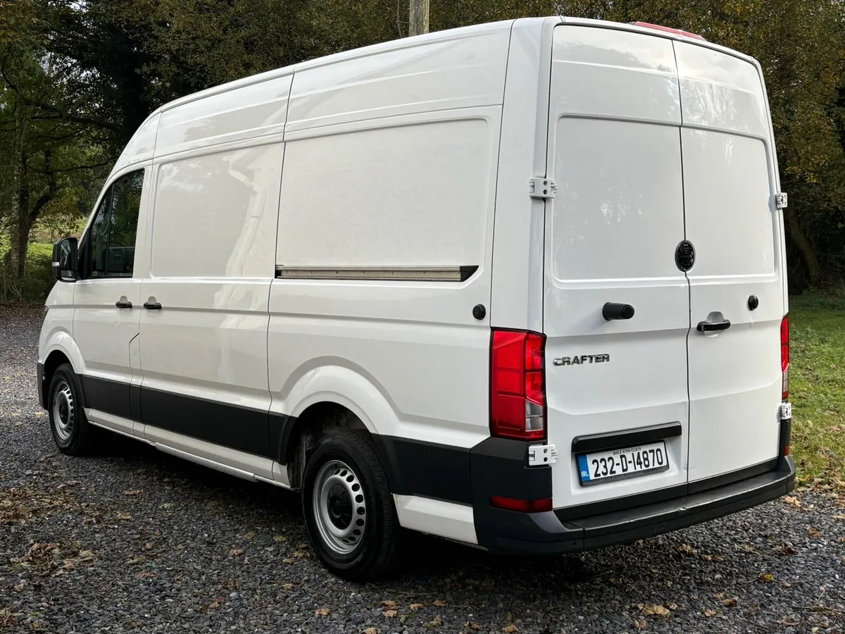 2023 VW CRAFTER MWB 140BHP *NO VAT* - Image 4