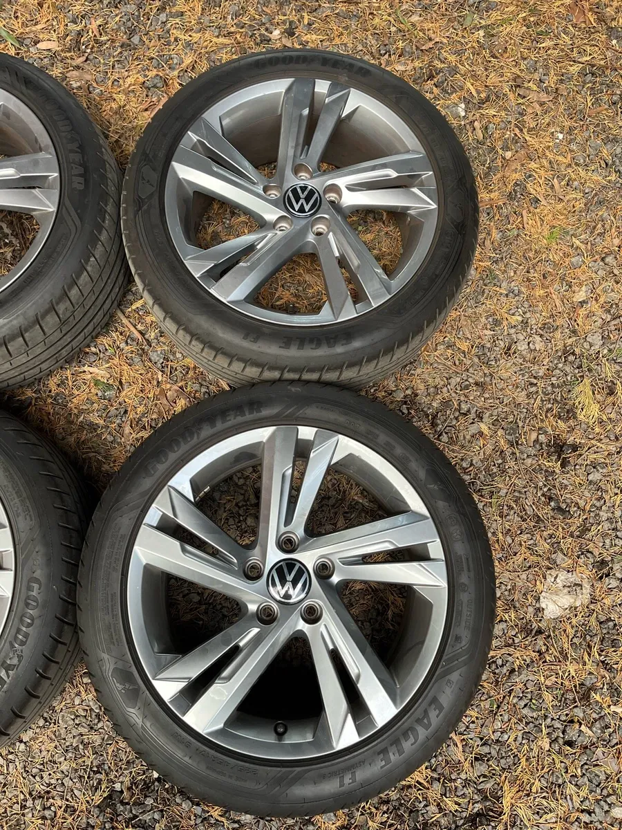 17’ Genuine VW GOLF CADDY 5x112 alloy wheels - Image 3