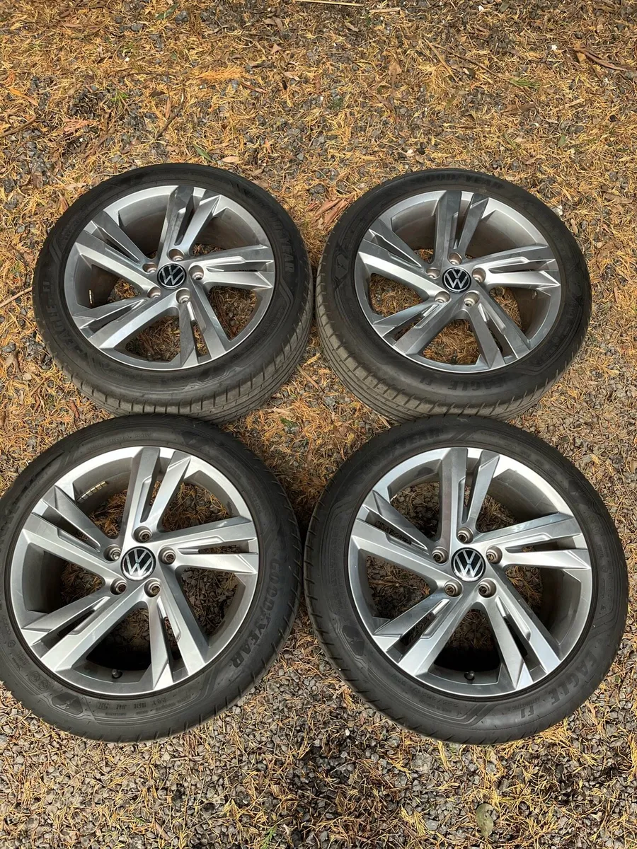 17’ Genuine VW GOLF CADDY 5x112 alloy wheels - Image 1