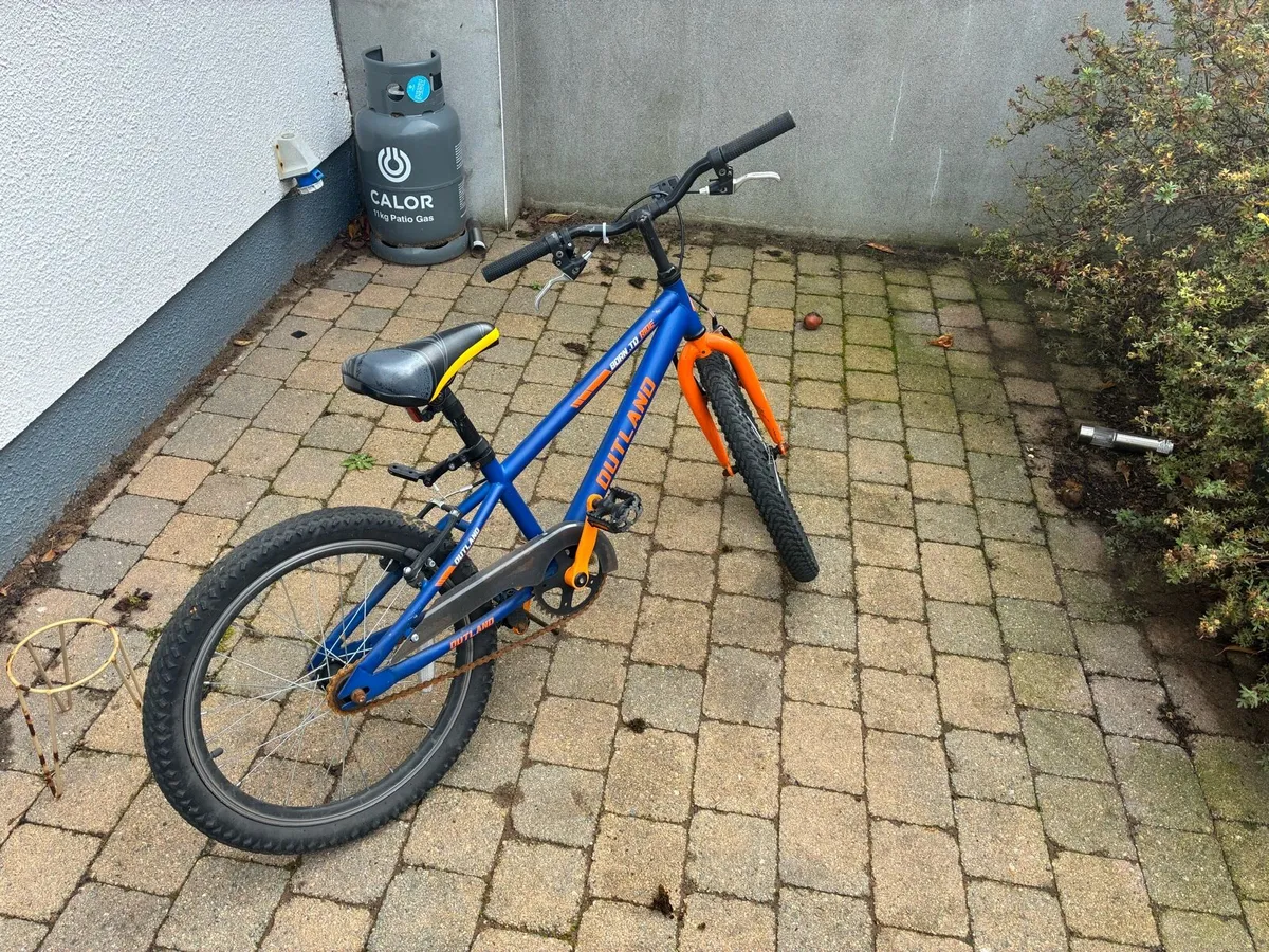 Child’s Bike - Image 4