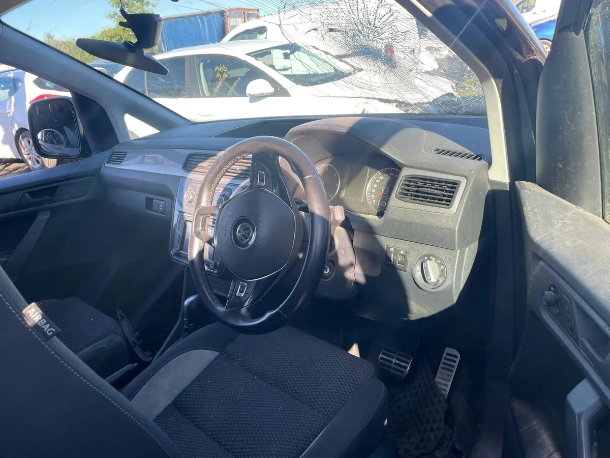 2021 Volkswagen Caddy 2.TDI - Image 3