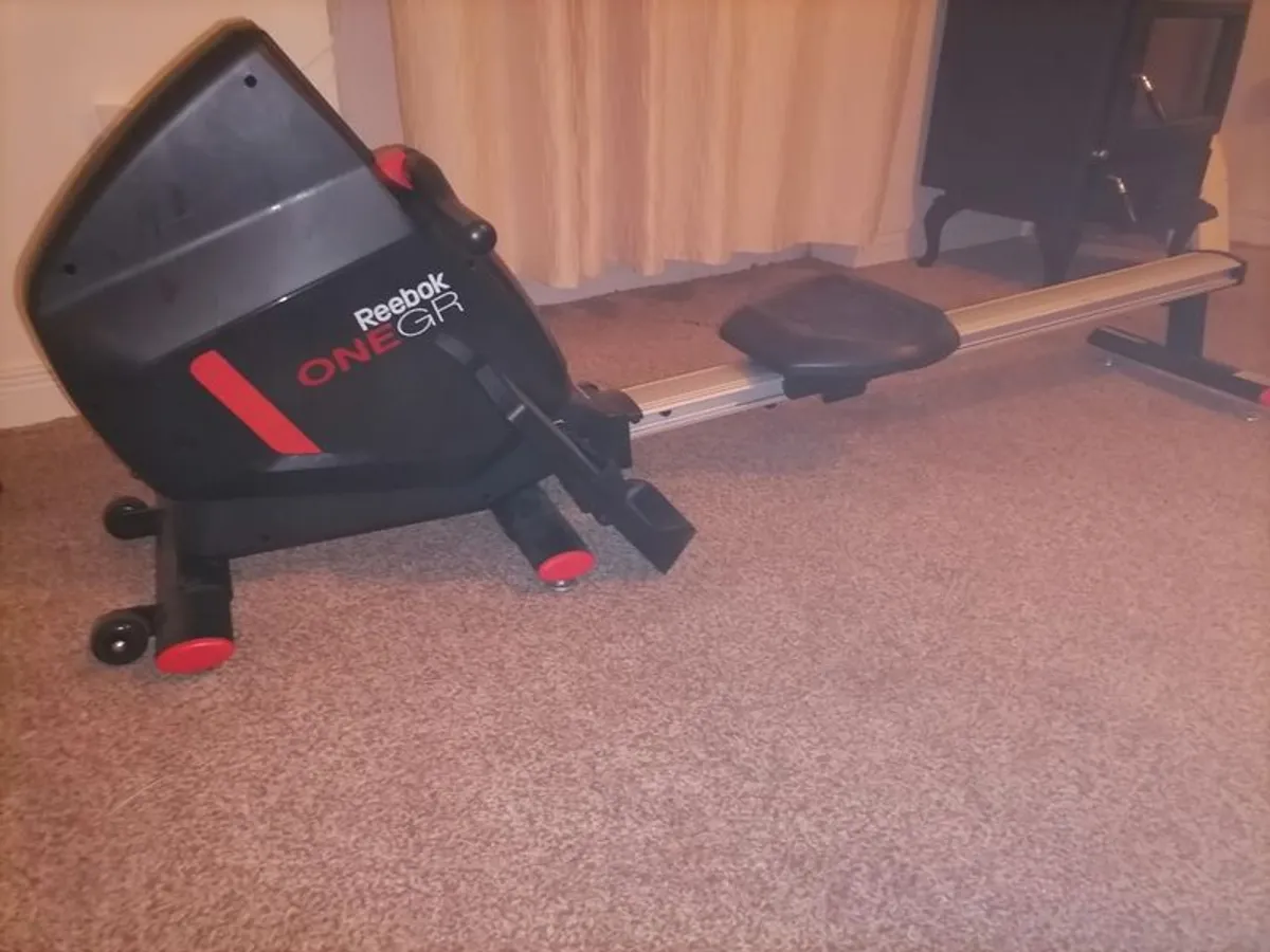 Reebok GR ONE rower / rowing machine - Image 2