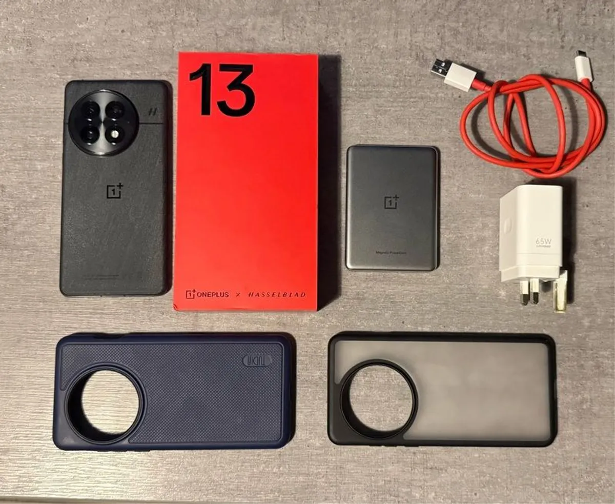 Oneplus 13 - Image 1