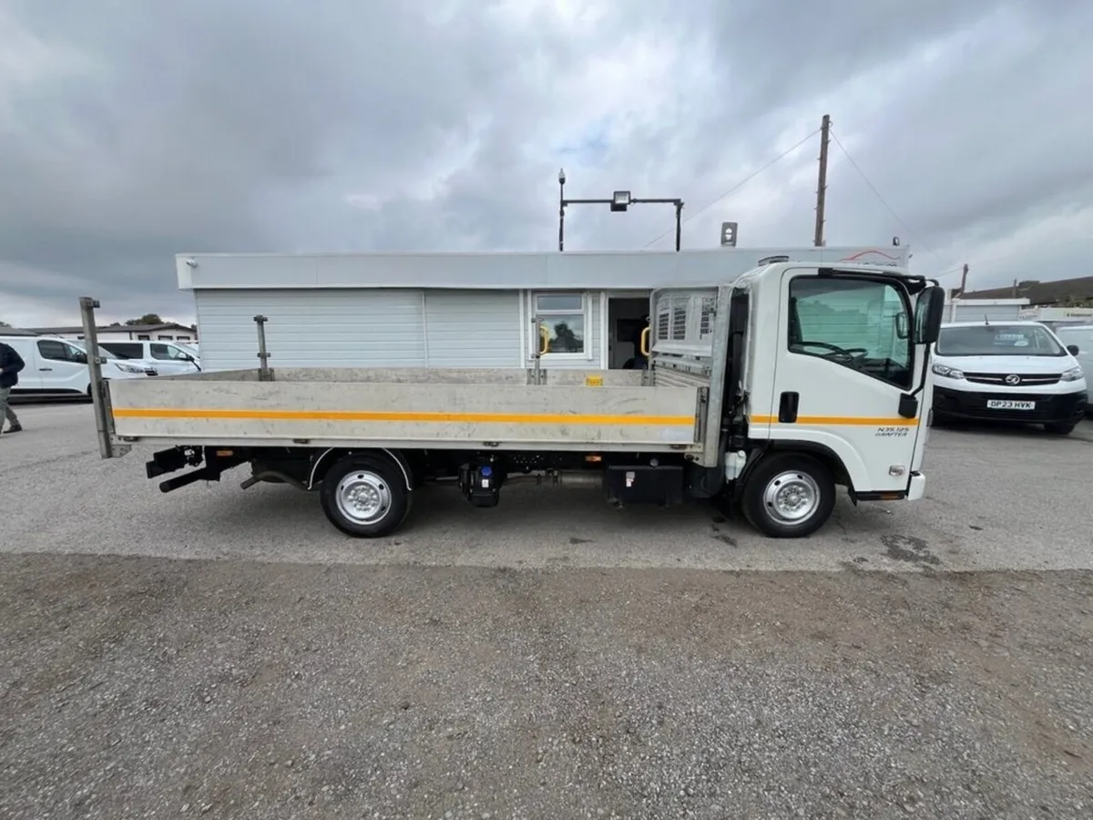 2023 Isuzu Grafter Dropside Van - Image 1