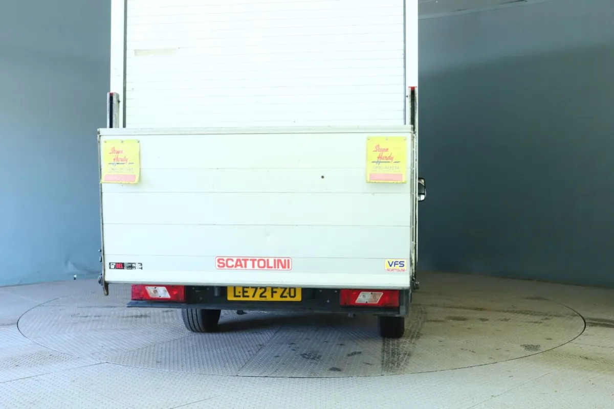 2023 Ford Transit Luton Box Van - Image 2