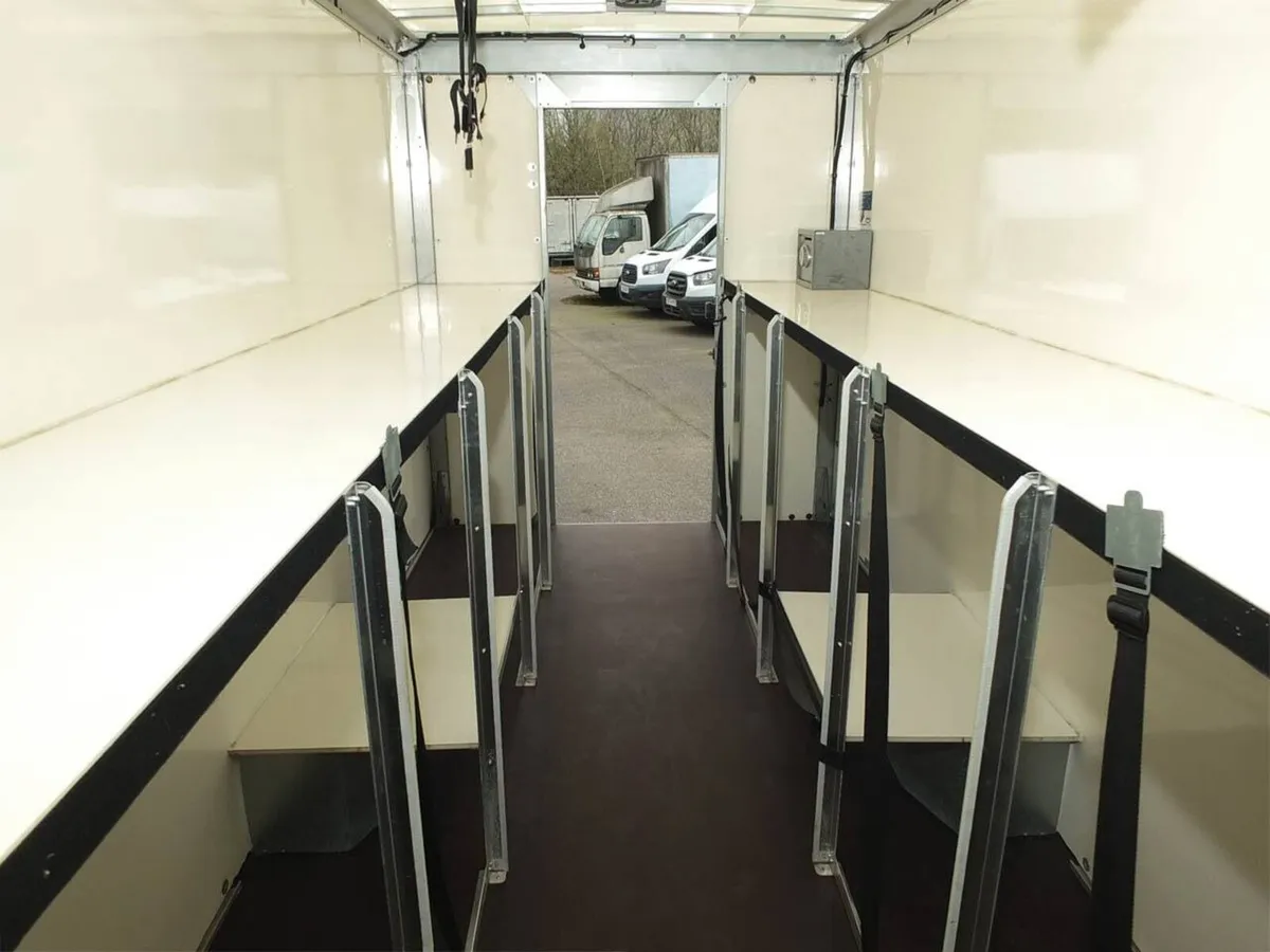 2023 Renault Master Luton Low Loader Van - Image 3
