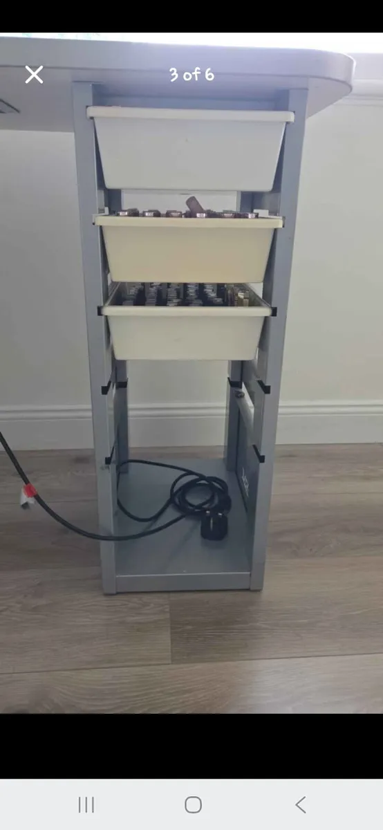 Nail desk with built in extractor fan. - Image 3