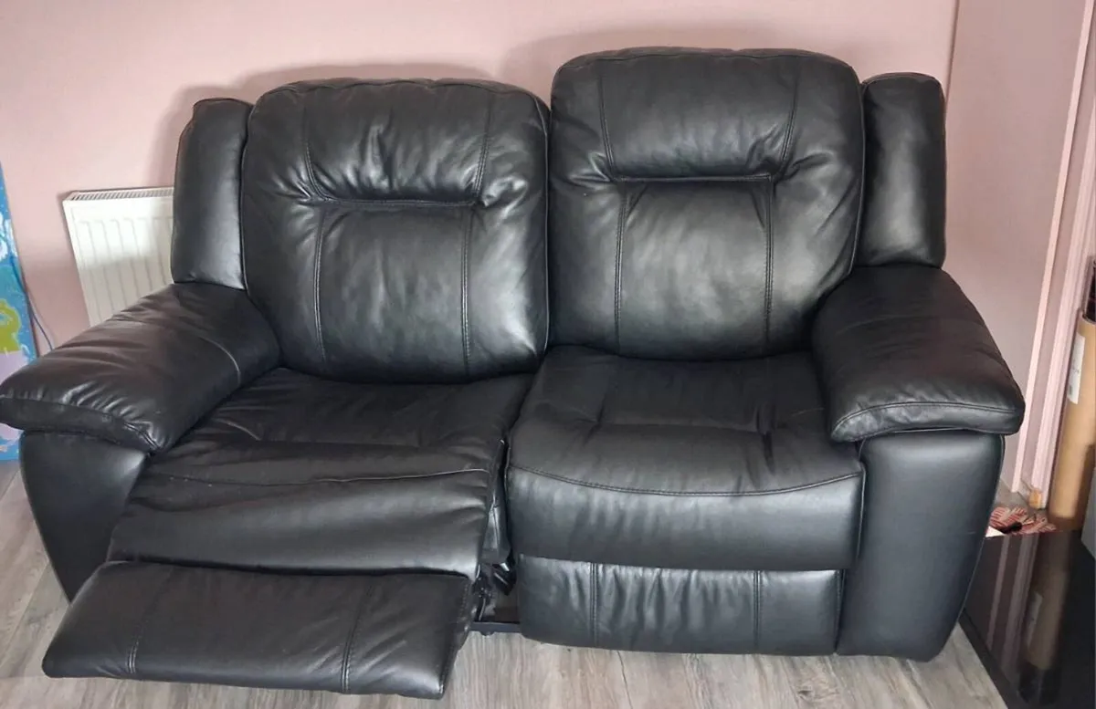 2 Seater Black Leather recliner - Image 2