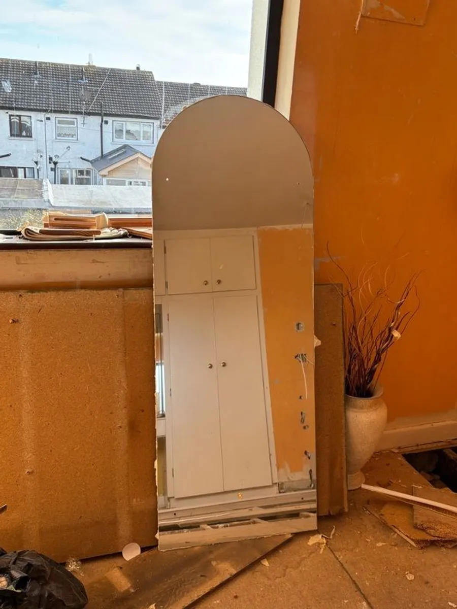 Wall mirror for sale - Image 3