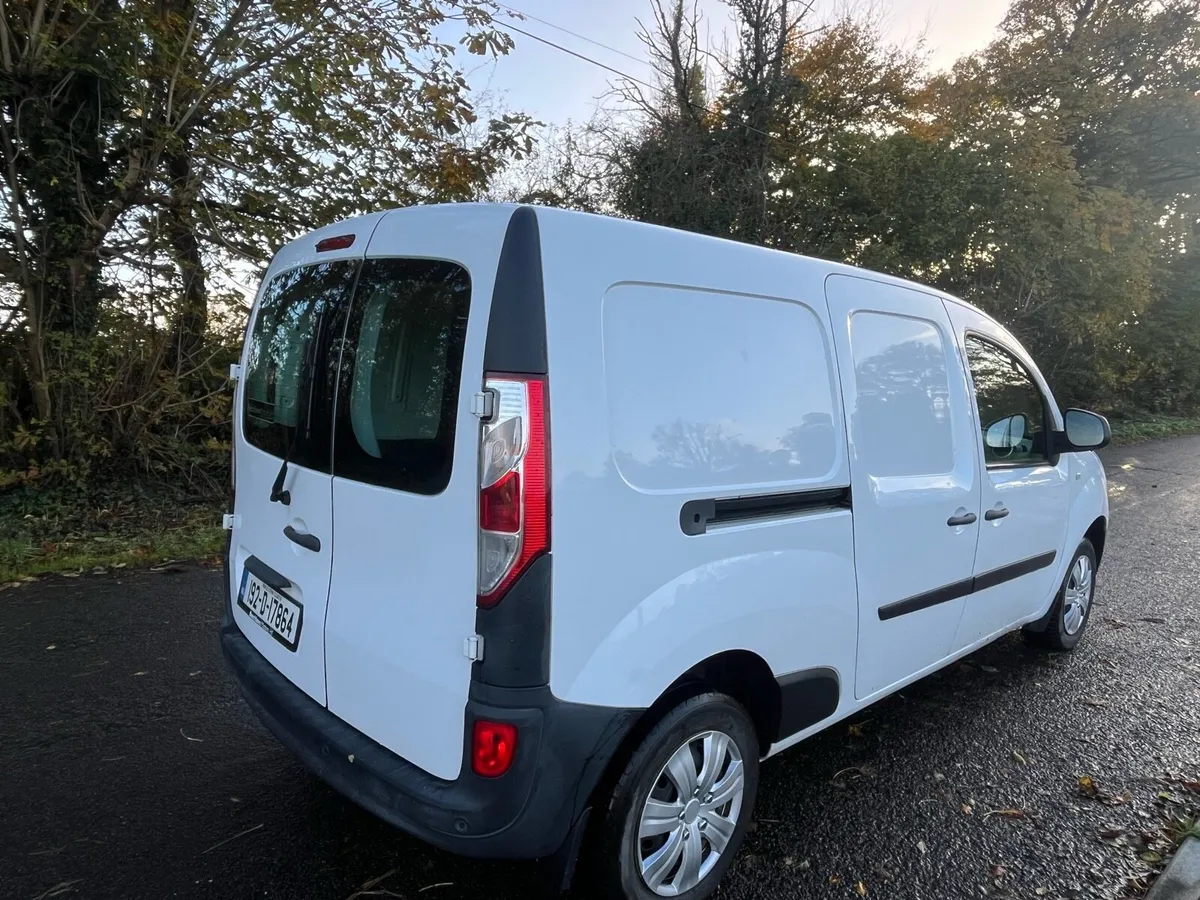 Renault kangoo Z.E MAXI 2019 - Image 4