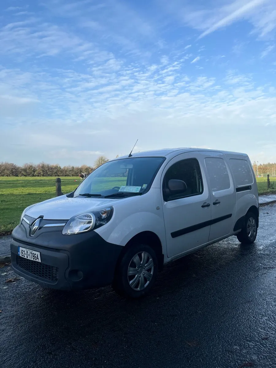 Renault kangoo Z.E MAXI 2019 - Image 1