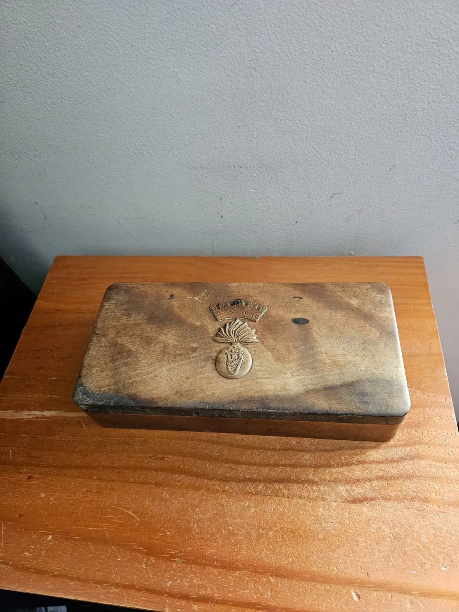 Vintage Antique Irish Fusiliers Cigar Box - Image 1