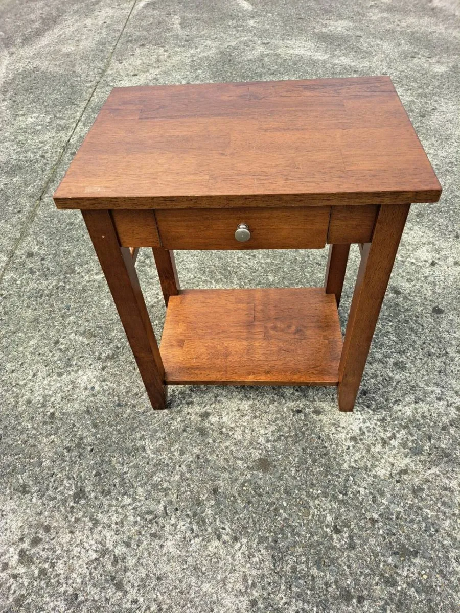 Lovely single locker with small drawer - Image 1