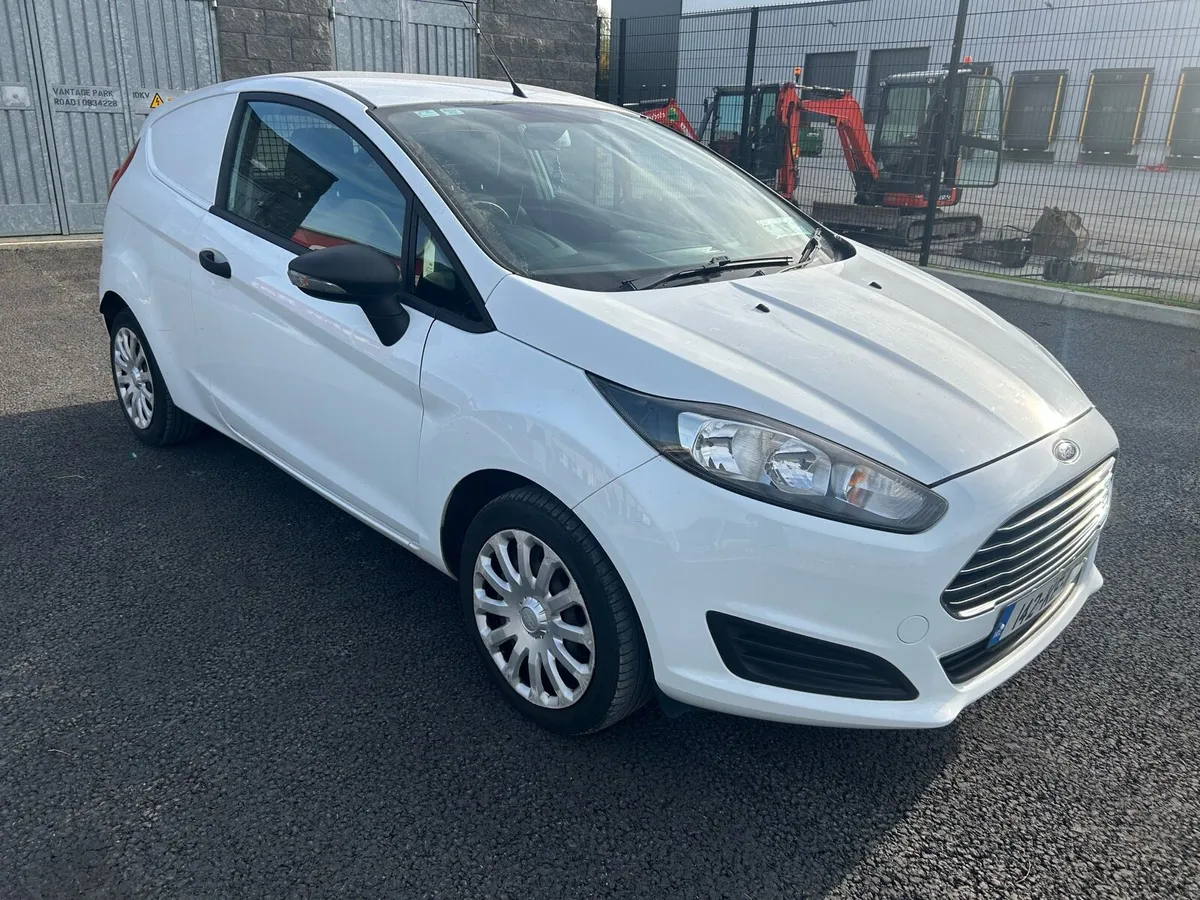 2014 ford fiesta van - Image 1