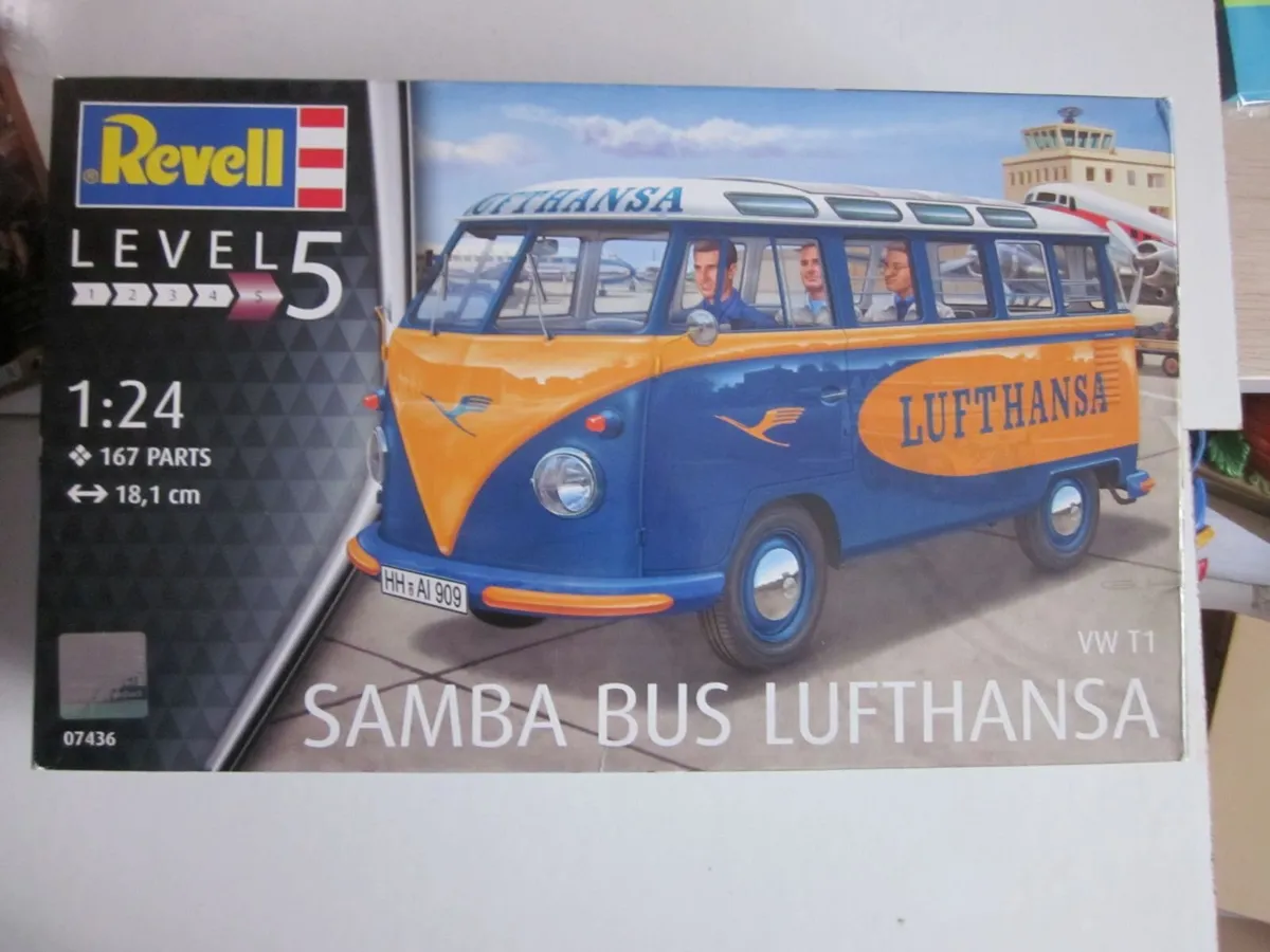 VW T1 Samba Bus Lufthansa Revell Model Kit - Image 1