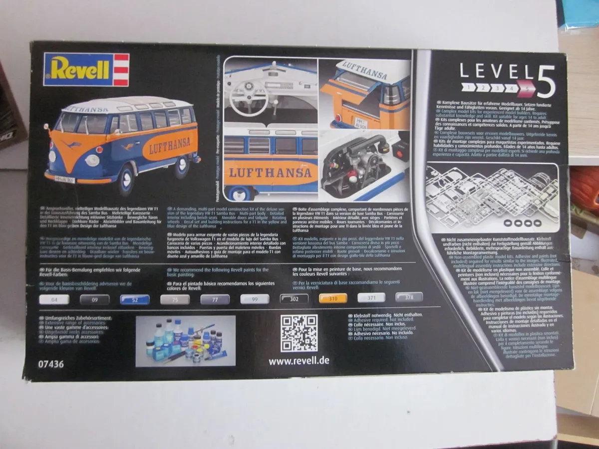 VW T1 Samba Bus Lufthansa Revell Model Kit - Image 2