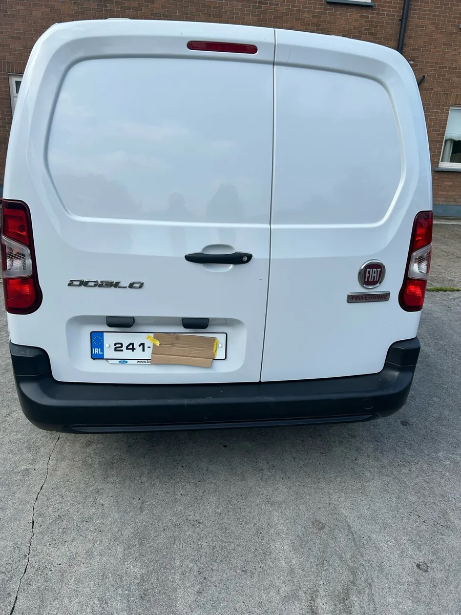 Fiat doblo van - Image 2