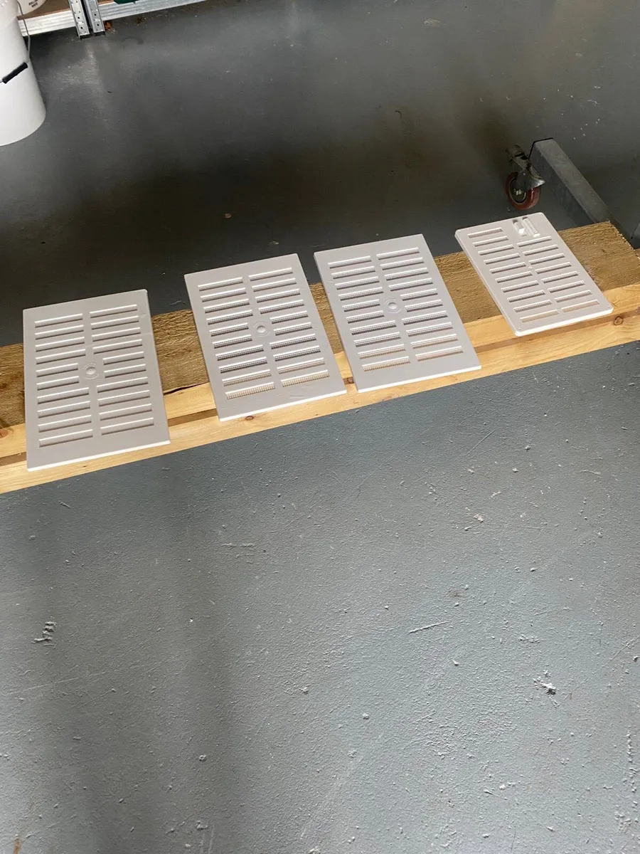 Wall vents
