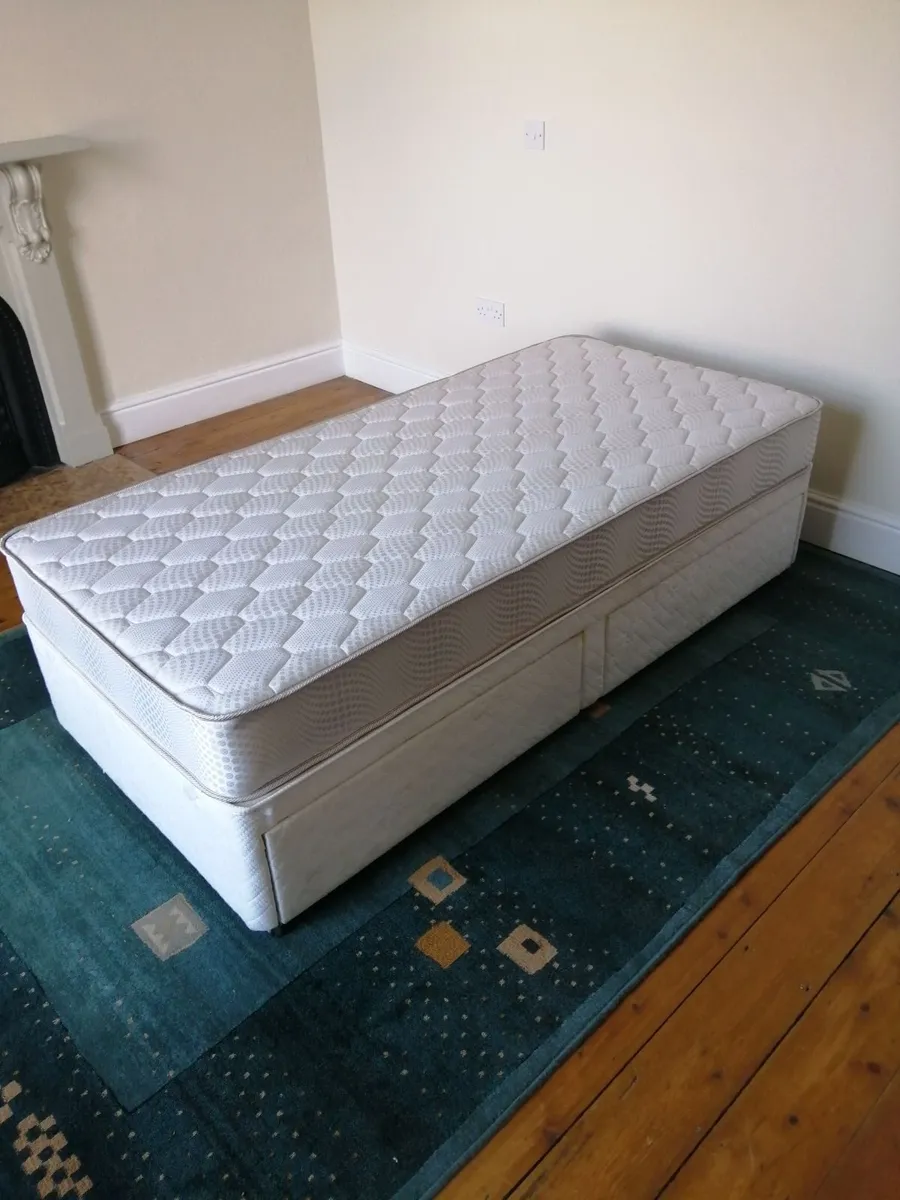 Bed (Single) - Image 2